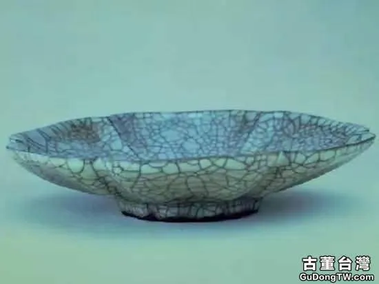 哥窯瓷器：獨領風騷的「金絲鐵線」