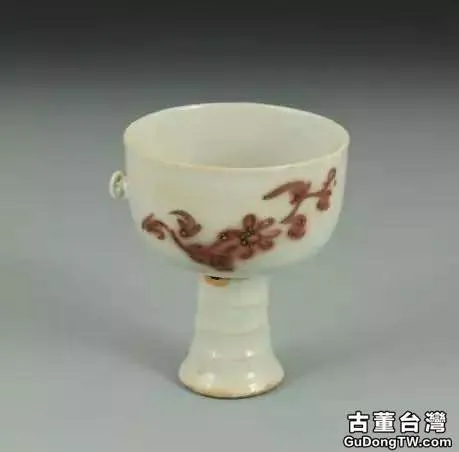高足杯：元代最流行的瓷器造型
