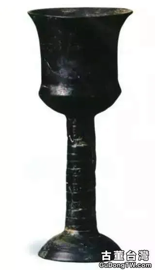 高足杯:元代瓷器中最流行的器型