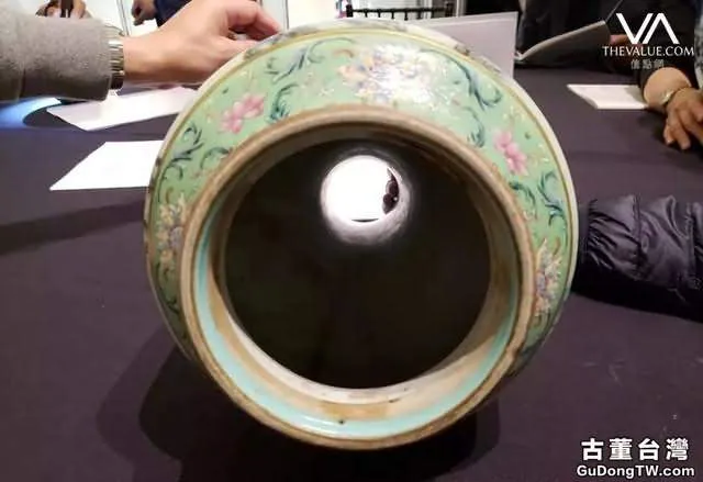 封面作品無緣買家，竟被無底殘器搶足了風頭！