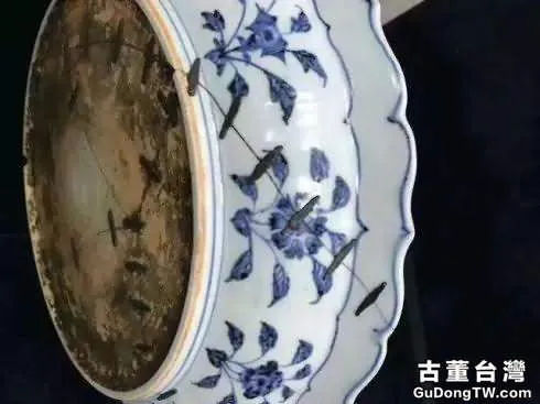 封面作品無緣買家，竟被無底殘器搶足了風頭！