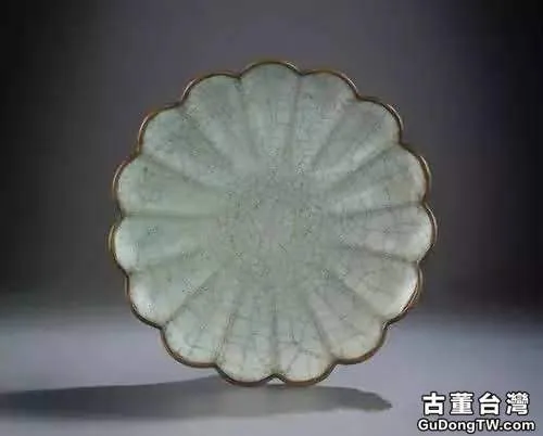 官窯瓷器哪裡拍賣？瓷器鑒定價格