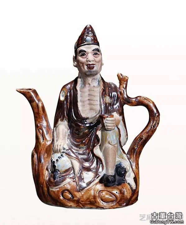 清朝景德鎮官窯瓷塑為什麼價值並不高