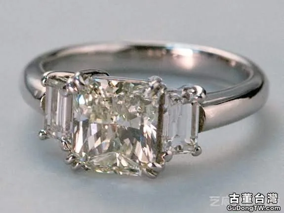 鉑金戒指價格多少錢 和白金鑽石的區別有哪些