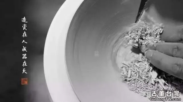 永樂青花最有名的竟是只小茶杯