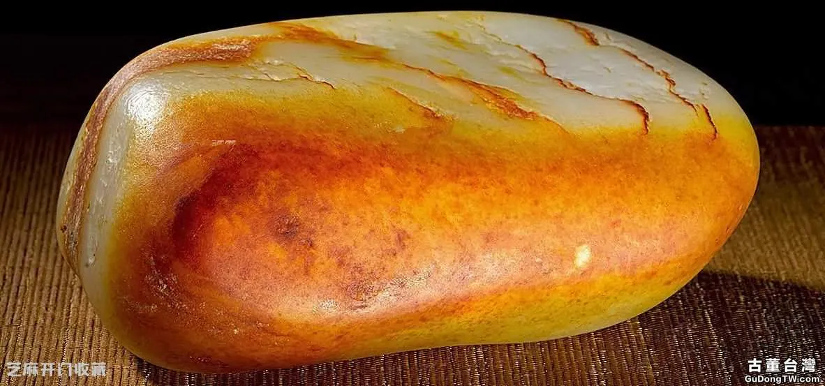 如何辨別真假和田玉紅皮籽料