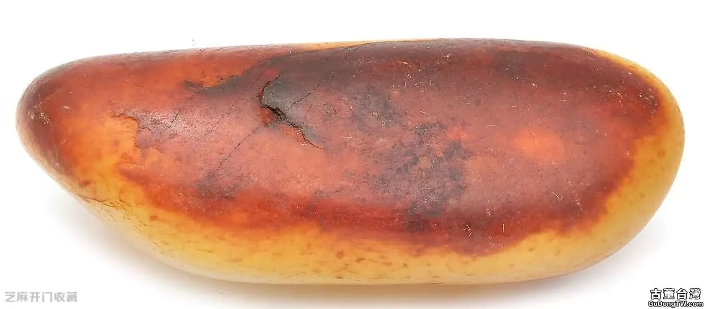如何辨別真假和田玉紅皮籽料