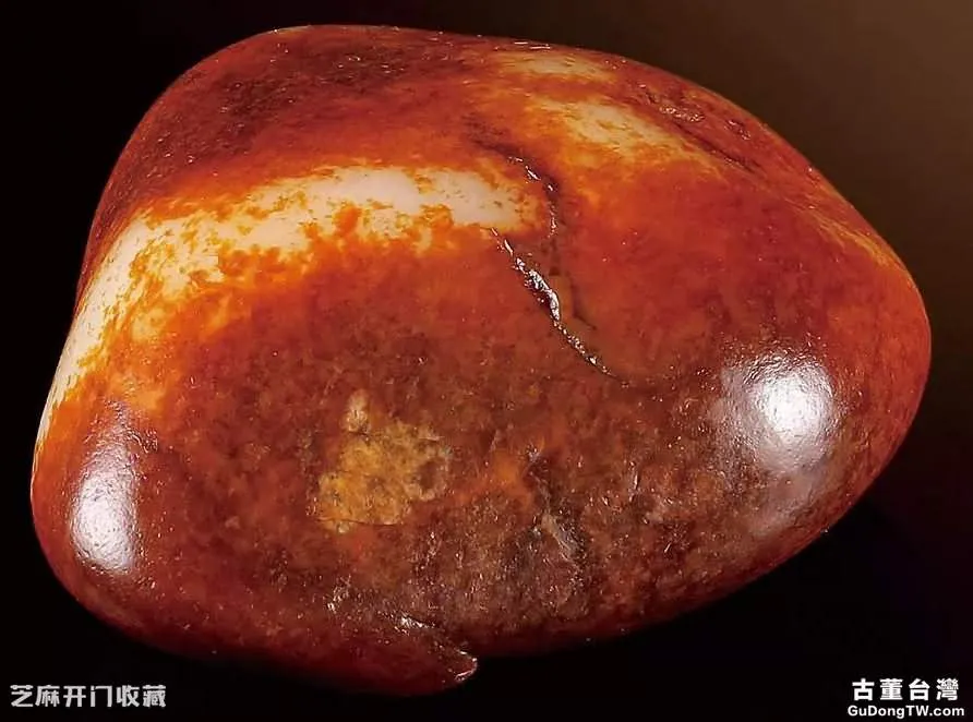 如何辨別真假和田玉紅皮籽料