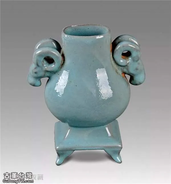 汝窯天青釉瓷器