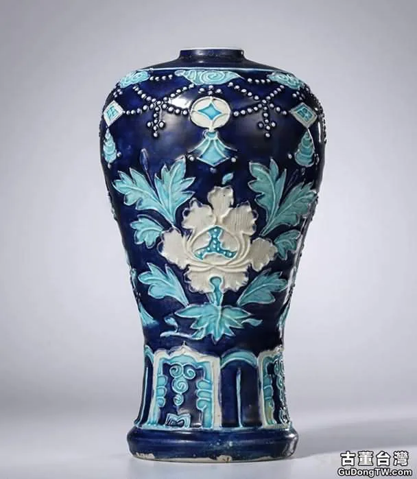 瓔珞紋瓷器的歷史演變有什麼特徵