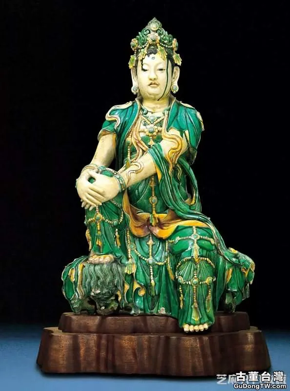 三彩陶瓷不同朝代各有特點 價值最高的果然是它