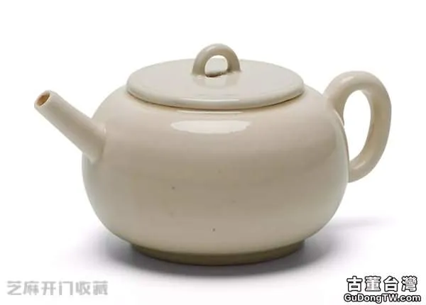 白瓷壺用來泡這些茶  飲茶實在是一種樂趣