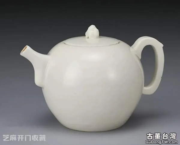 白瓷壺用來泡這些茶  飲茶實在是一種樂趣
