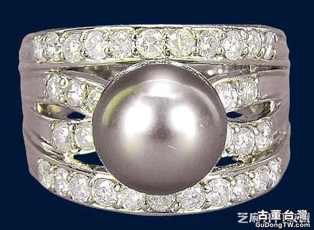 日常生活中應該如何來保養珍珠戒指
