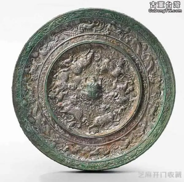 唐代海獸葡萄紋銅鏡
