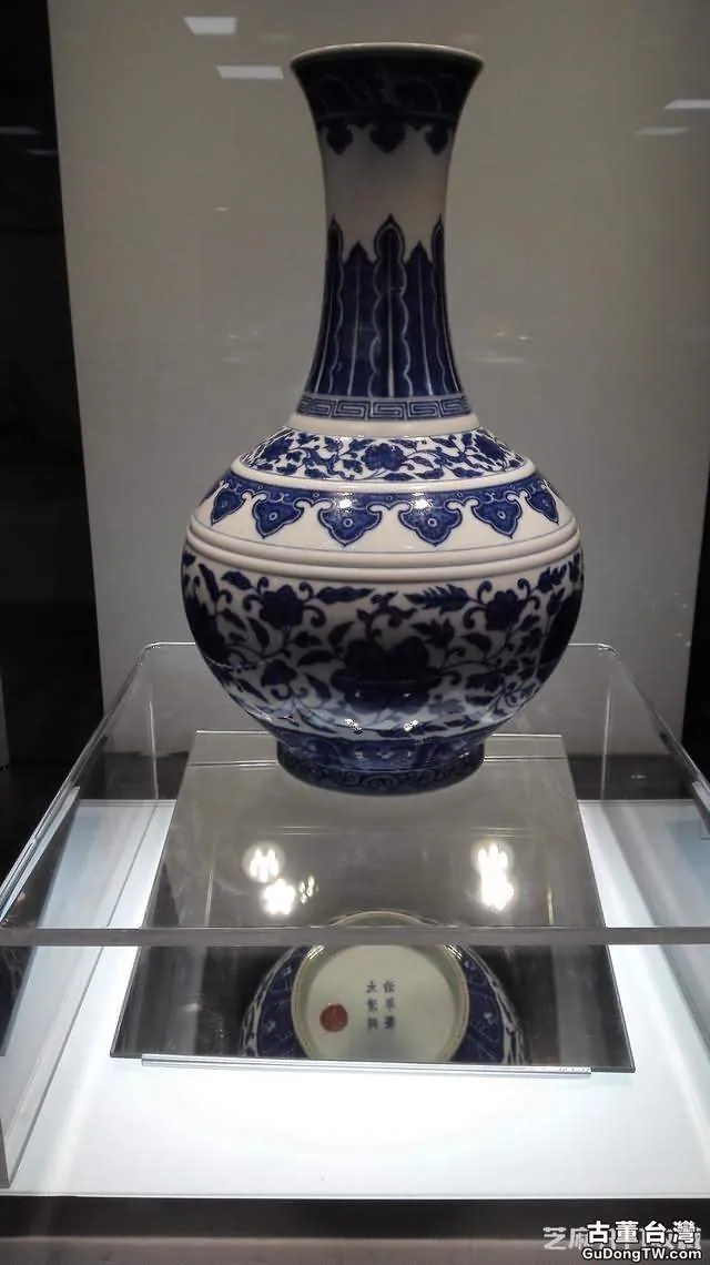「醇和居藝術」：清代同治時期青花瓷器的鑒賞與收藏