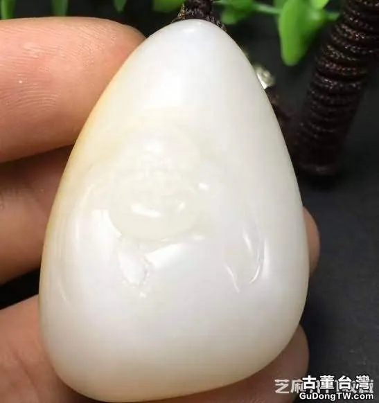 和田玉原來可以這麼挑選，看完漲知識了！