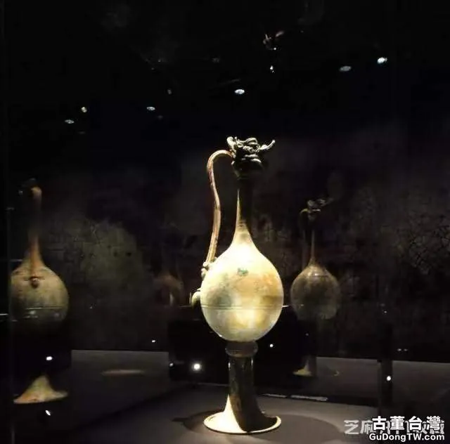 船上7萬件中國文物，中國博物館後悔沒買，最終被新加坡買到！