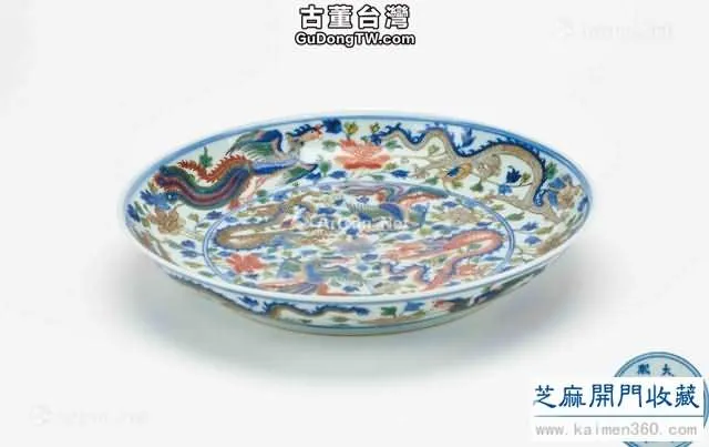 明代五彩瓷器具有很高的收藏價值