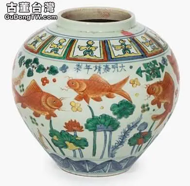 明代五彩瓷器具有很高的收藏價值