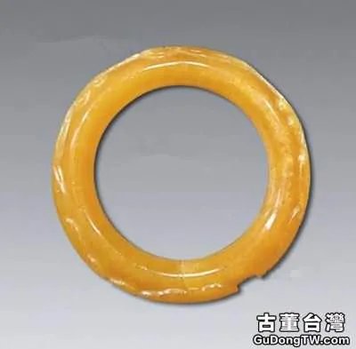 挑選黃龍玉手鐲的三大技巧 個個重要