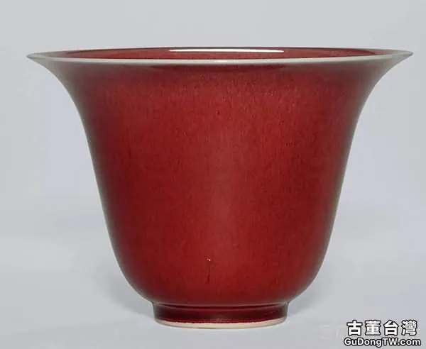 郎窯紅瓷器收藏價值如何