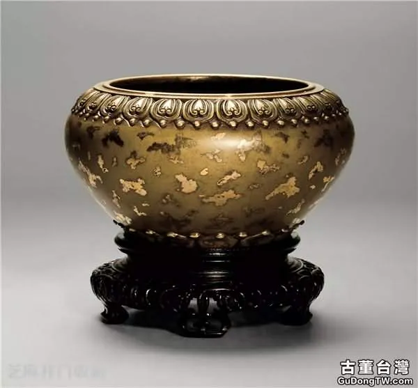 乾隆年代銅香爐有什麼樣式（共9張圖片）-古董台灣