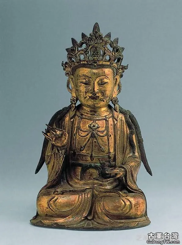 佛教人物造像的發展特徵與市場價值