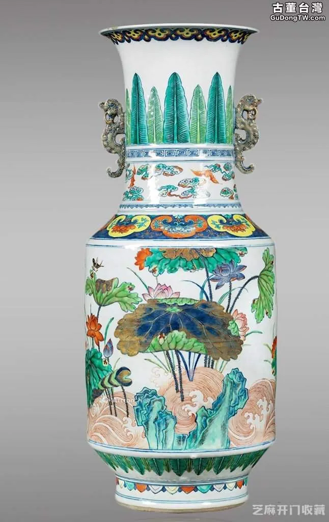 明清斗彩瓷器的發展特徵與收藏鑒賞