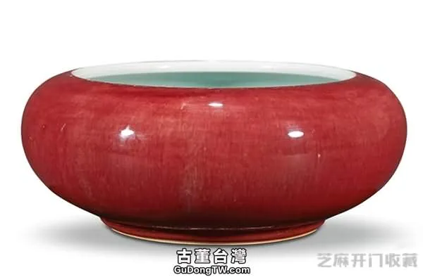 郎窯紅瓷器都有哪些特點