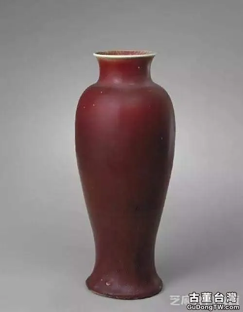 「脫口垂足郎不流」，為何郎窯紅仿品大多有形無神，有色無彩？