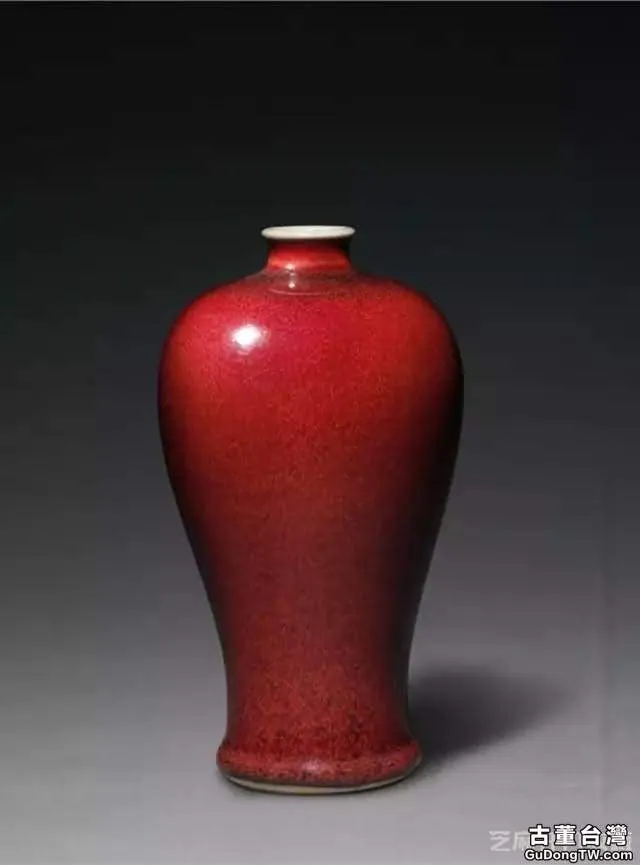 「脫口垂足郎不流」，為何郎窯紅仿品大多有形無神，有色無彩？