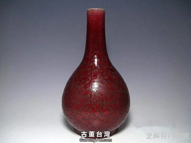 康熙時期郎窯紅釉瓷極為珍貴