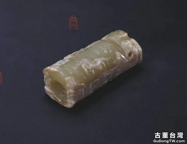 珍藏在北京故宮博物院的商代玉器