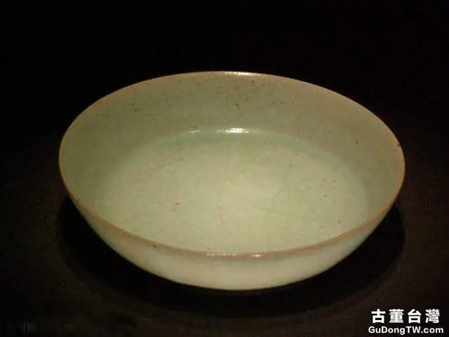 深圳永道拍賣：瓷器觀賞的分辨及代價存在於那邊
