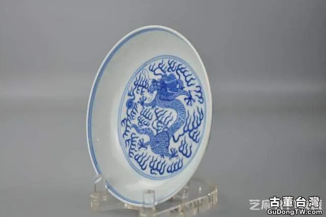 官窯瓷器就是精品 光緒官窯青花龍紋盤
