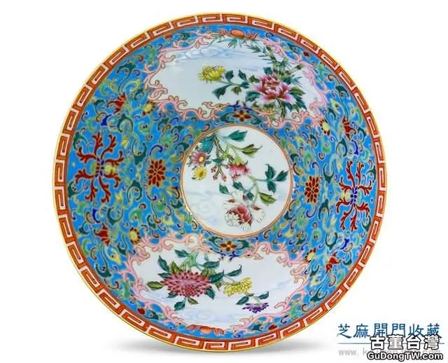 雍正 粉彩纏枝蓮紋笠式碗