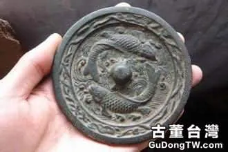 仿古銅鏡的作偽方法