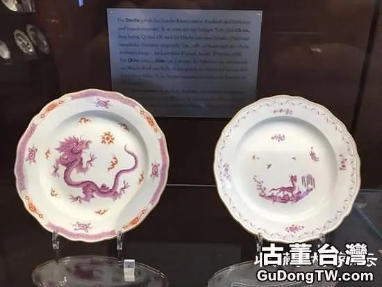 　　德國邁森瓷器博物館內展示的「紅龍」樣式瓷盤。新華社記者 張遠 攝