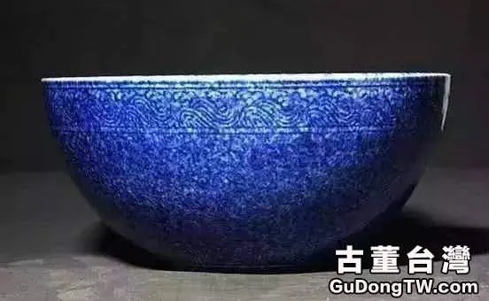 明宣德瓷器灑藍釉碗